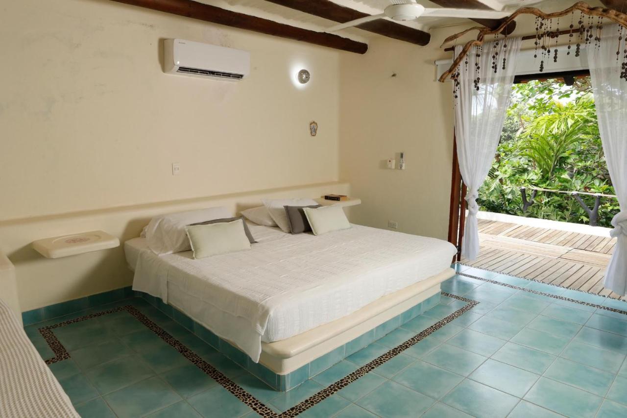 Salsipuedes 4* Tintipan Island
