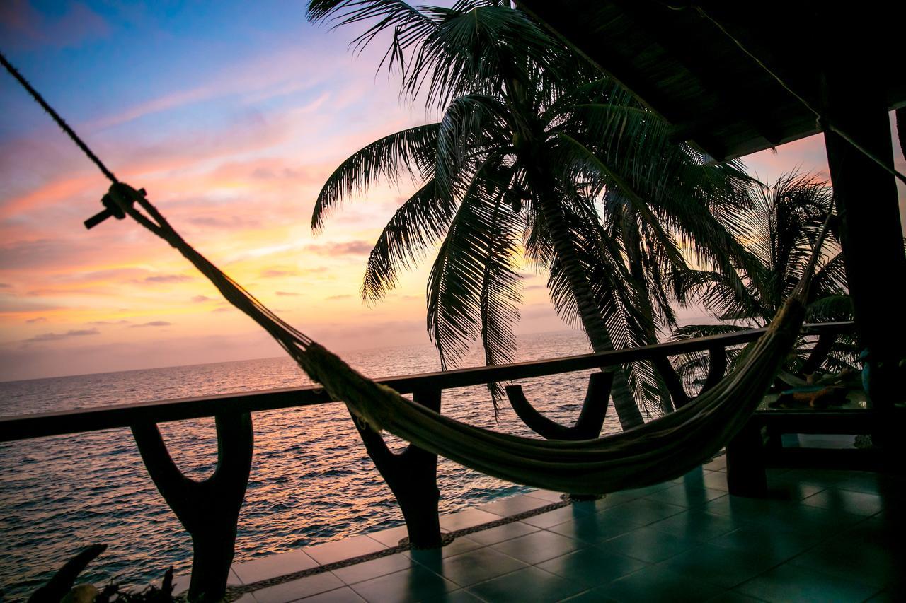 Hotel Salsipuedes Tintipan Island
